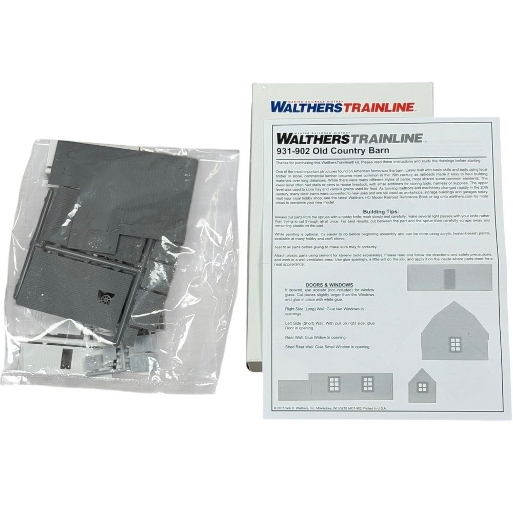 NEW Walthers Trainline HO Scale Kit 931-902 Old Country Barn 4-5/16 x‎ 5-1/2"